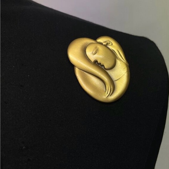 After Picasso Brooch and Earrings Guggenheim Edition Profile of Marie Thérese - Picture 3 of 5